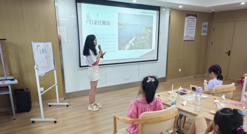 媒体管家： 时光剪影，柏卜情谊润童心田——西柏坡精神志愿宣讲走进袁家边儿童心间