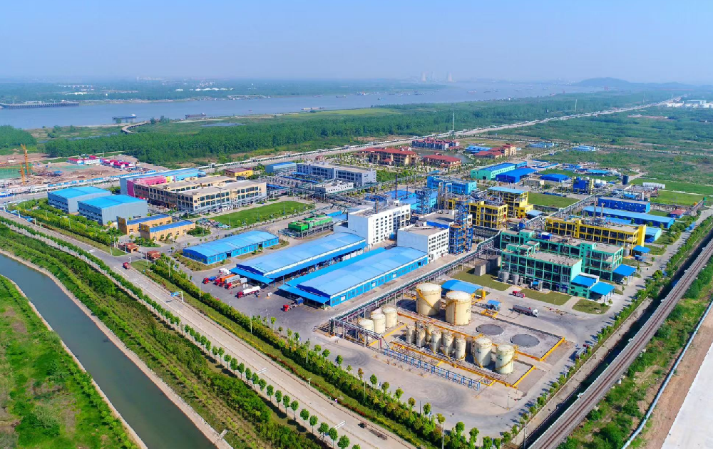 媒体管家: 新轩宏一期项目潜江投产 “全球甲苯衍生品龙头”武汉有机持续加码产能扩张